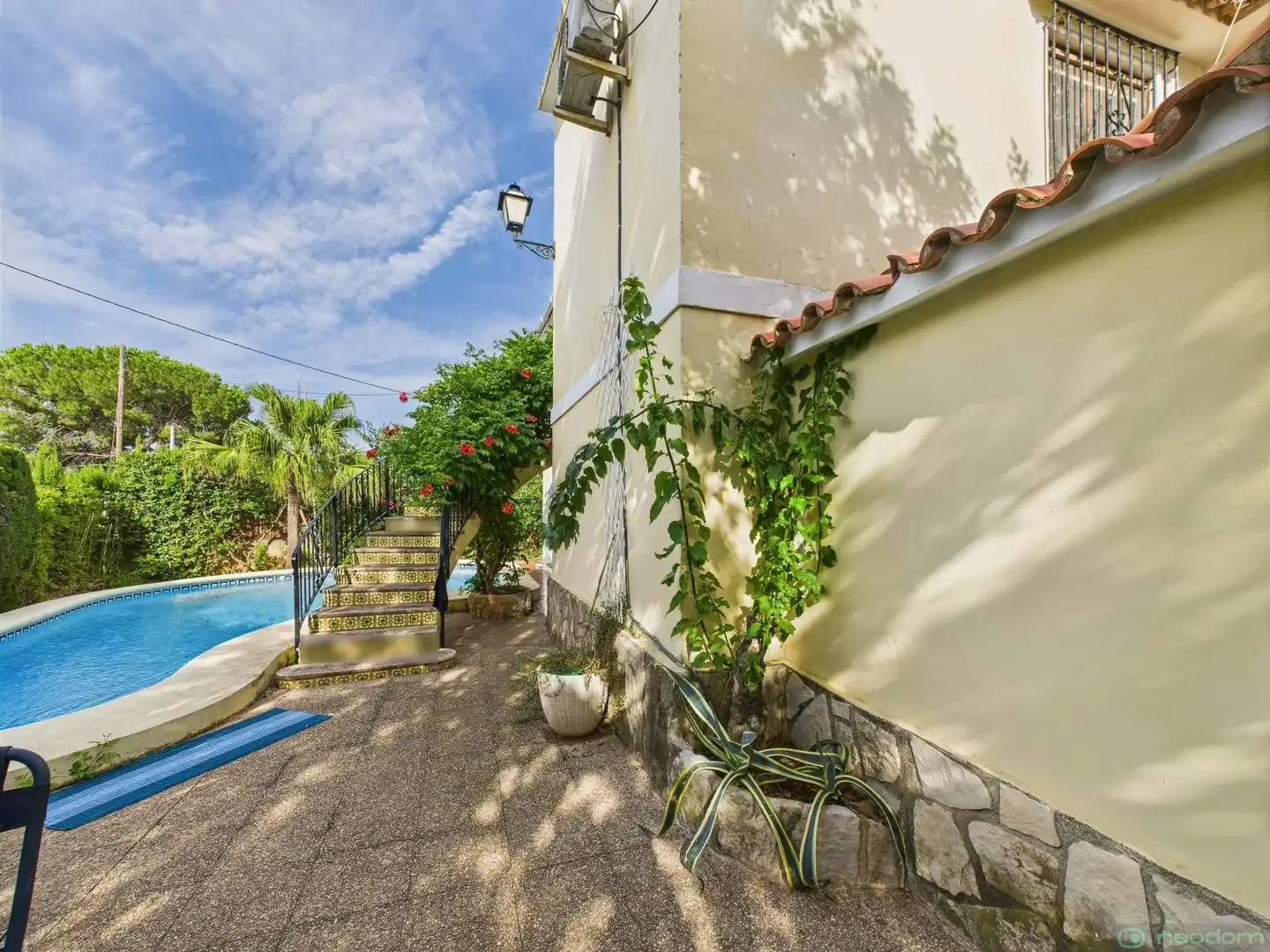 Swimming pool of Houses for sale in Dénia