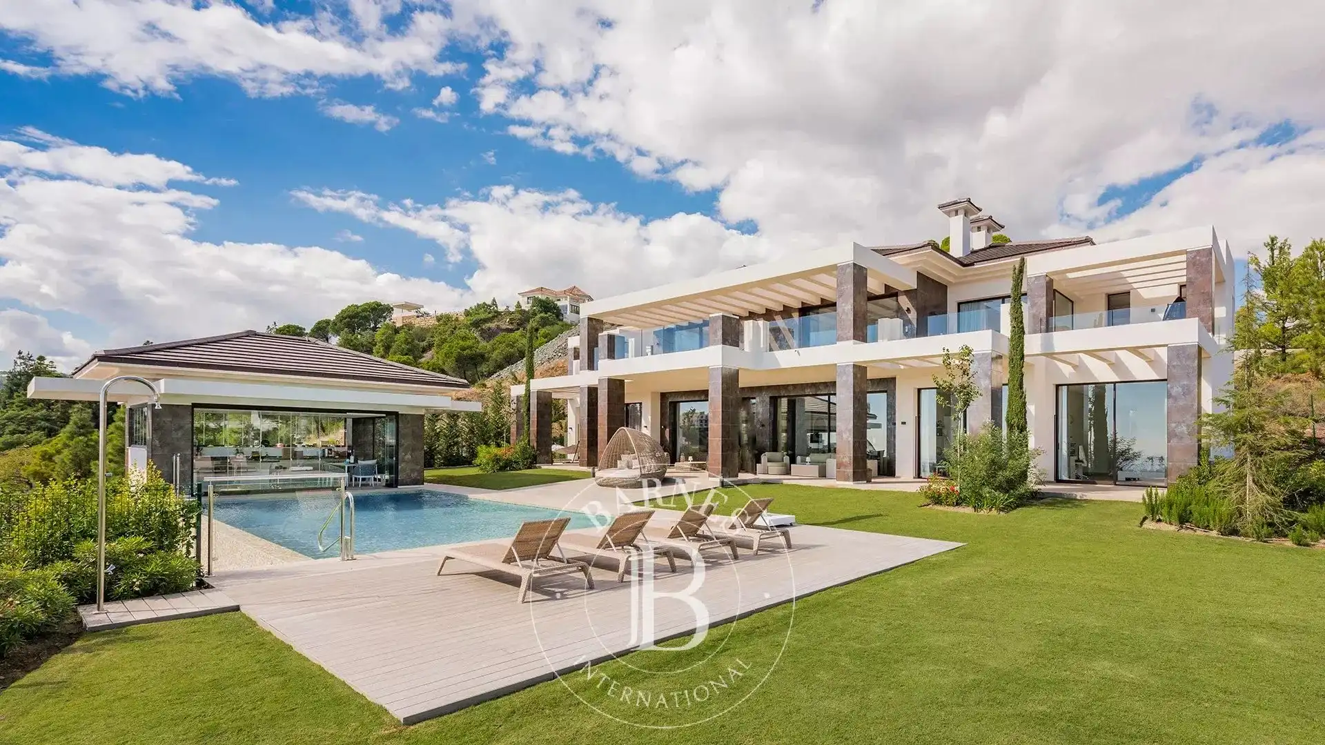 Vista exterior de Casa o chalet en venta en Benahavís con Aire acondicionado, Calefacción y Terraza