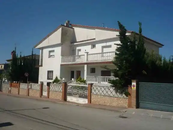 Casa o chalet en venta en CL Martí Alsina, Pinemar