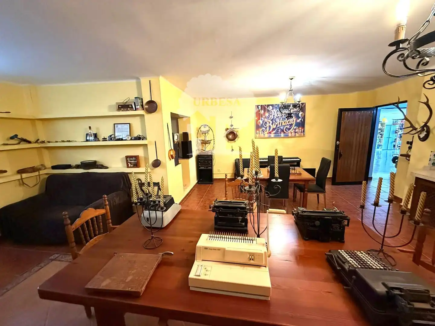Wohnzimmer von Einfamilien-Reihenhaus zum Verkauf in Motril mit Klimaanlage, Heizung und Schwimmbad