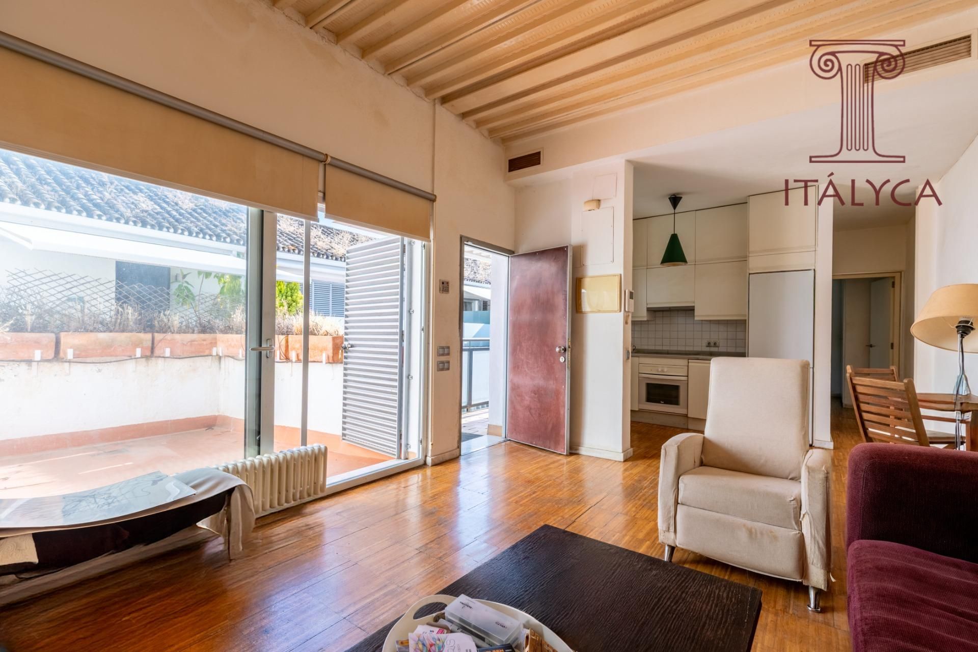 Living room of Attic for sale in  Sevilla Capital  with Parquet flooring and Terrace