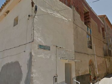 Casa bifamiliare in vendita a Calle Castillo 10