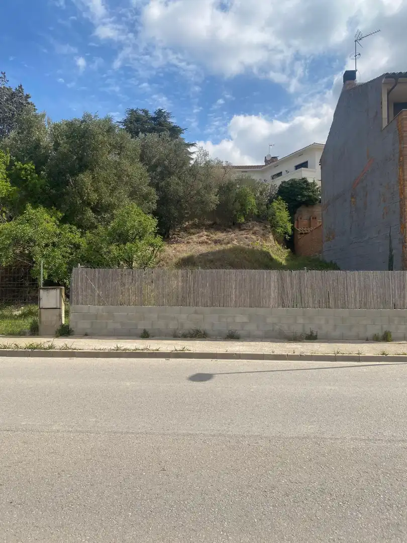 Terreno residencial en venta en Carrer de Frederic Alfonso, imagen 3