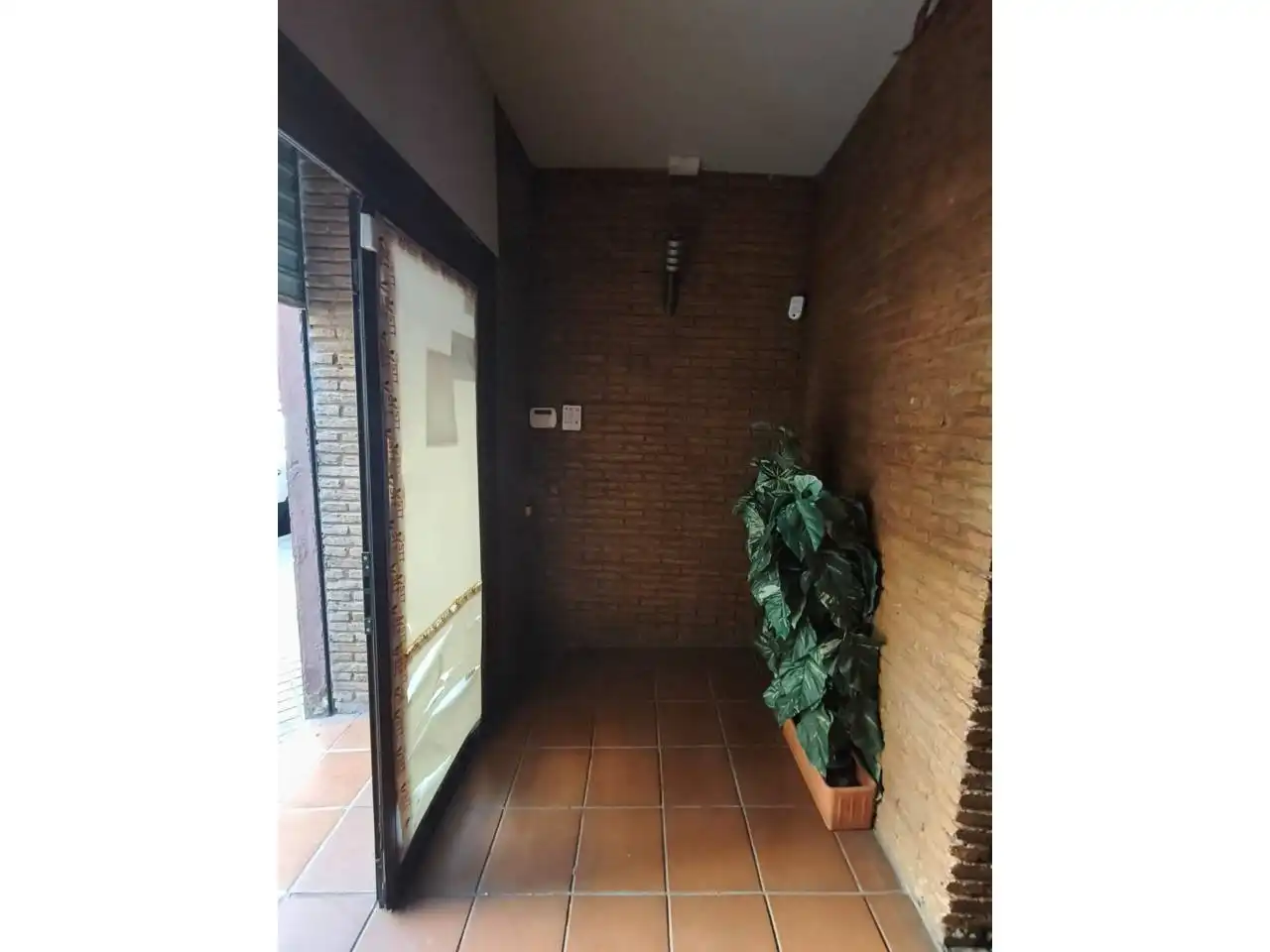 Local comercial en alquiler en Calle Julio Pellicer, imagen 4