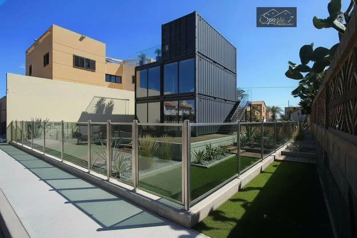 Terreny residencial en venda a Calle Morse