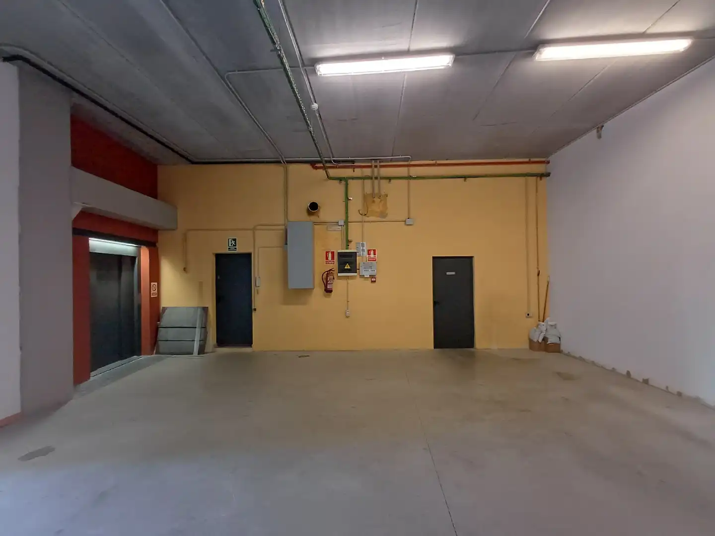 Nave industrial de alquiler en Pomar