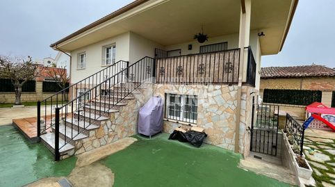 Foto 5 de Casa o xalet en venda a Paseo Cihuri, 8, Anguciana, La Rioja