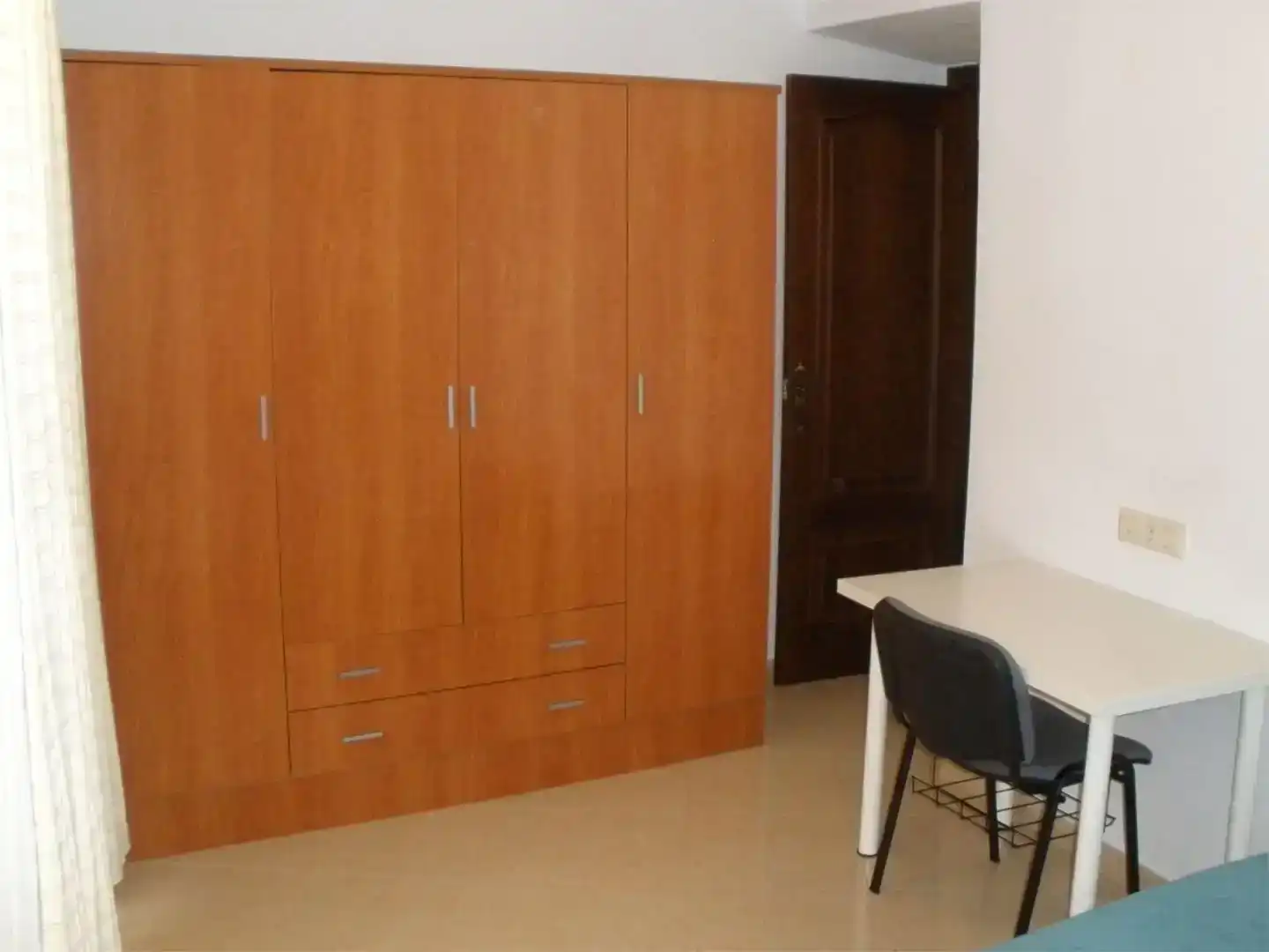 Bedroom of Flat for rent in Osuna  with Furnished