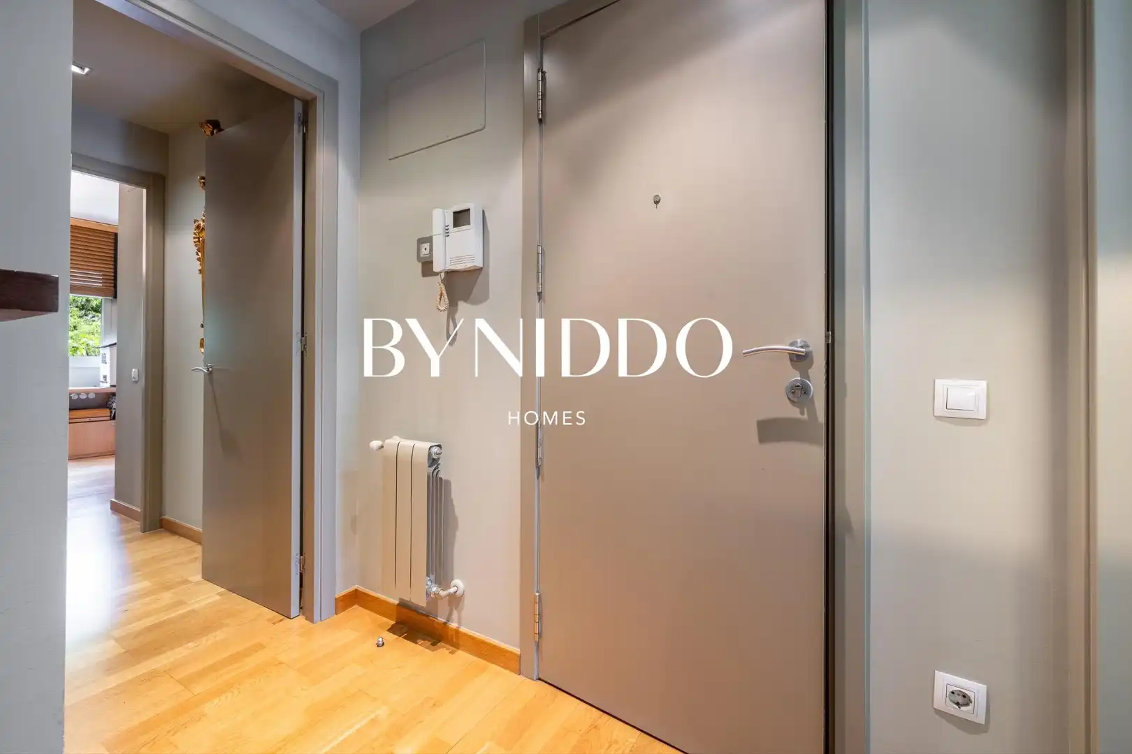 Flat for sale in Sant Cugat del Vallès  with Air Conditioner, Heating and Private garden