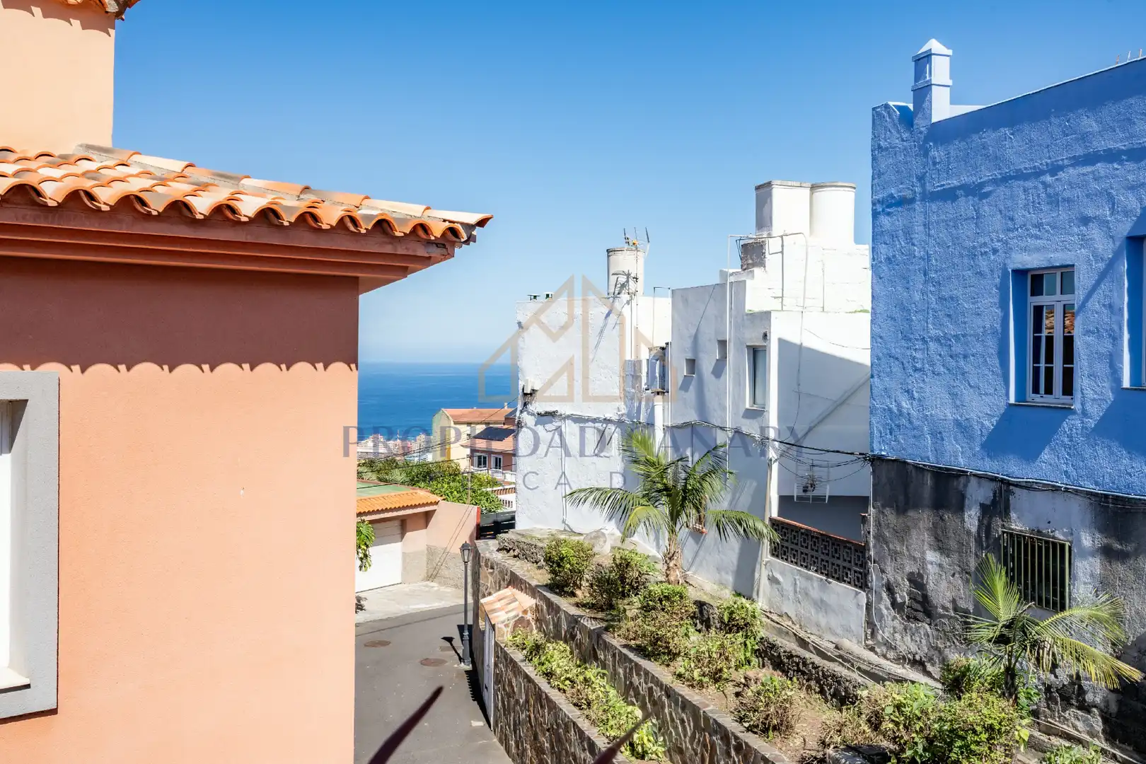 Vista exterior de Pis en venda en Puerto de la Cruz amb Terrassa, Moblat i Forn