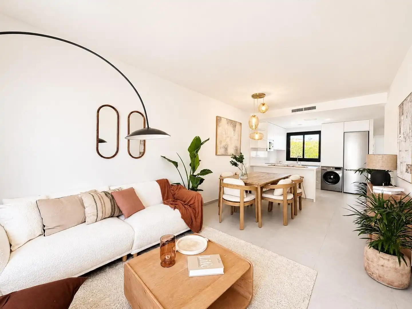 Sala de estar de Casa adosada en venta en Murcia con Aire acondicionado, Calefacción y Jardín privado