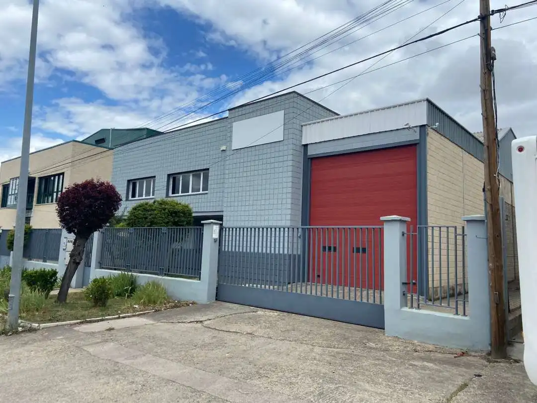Nave industrielle à vendre à San Miguel de Atxa Kalea