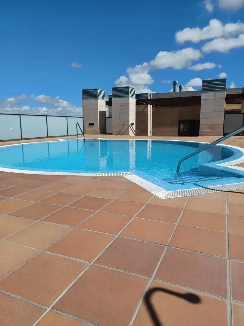 Piscina de Àtic en venda en El Puerto de Santa María amb Aire condicionat, Terrassa i Traster