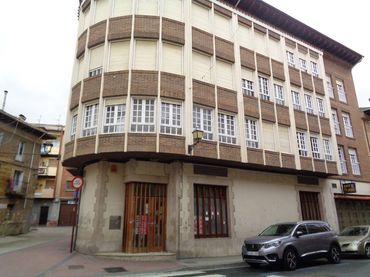 Locale commerciale in vendita a Haro