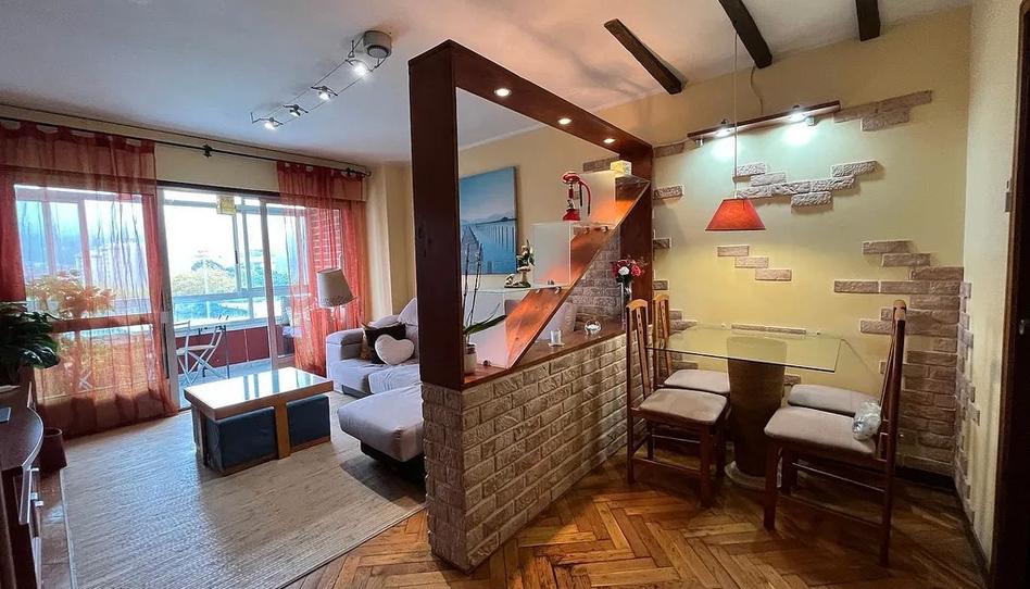 Foto 1 de Piso en venta en Rúa de Santa María de Oia, As Travesas - Balaídos, Pontevedra