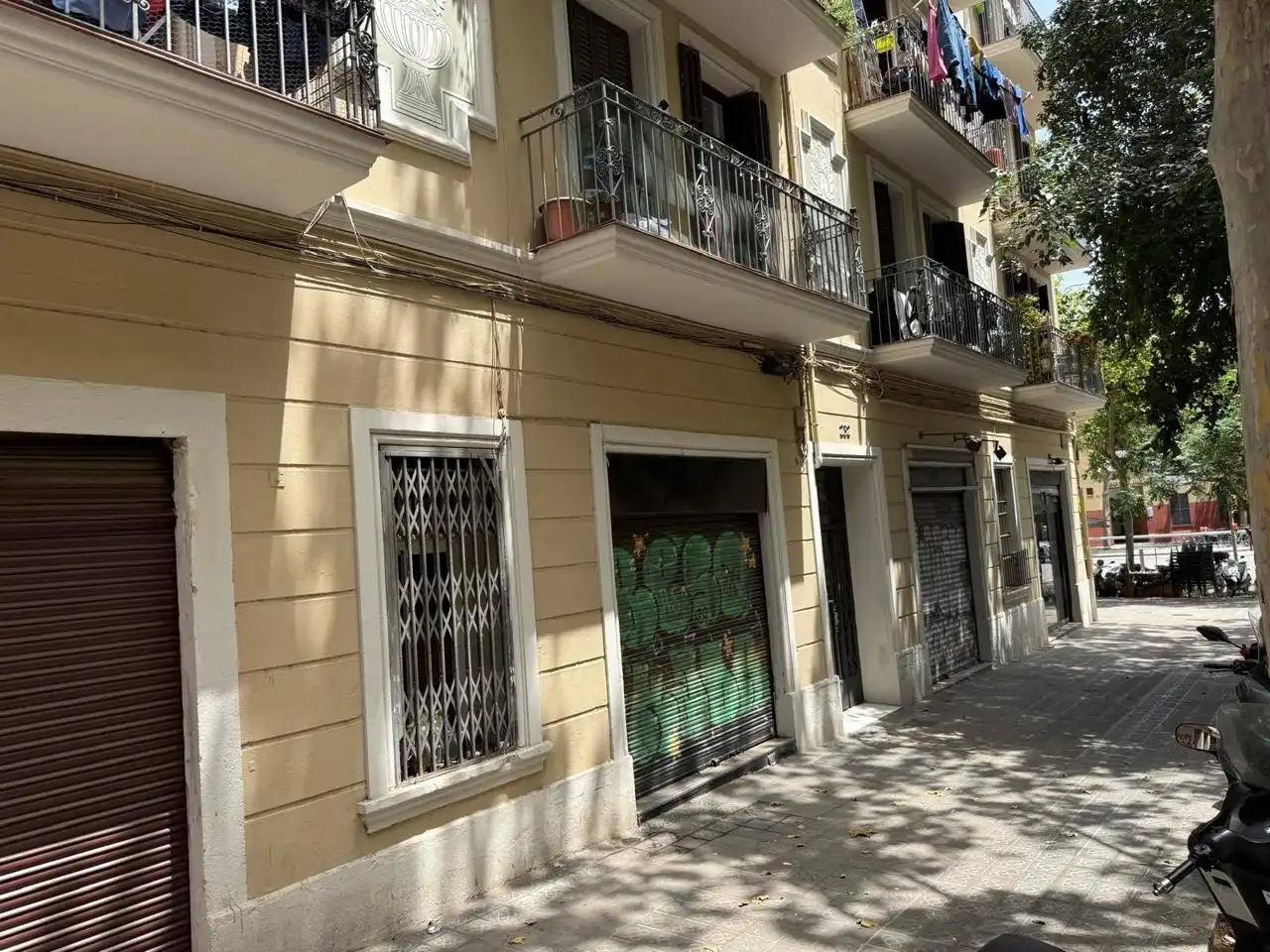 Außenansicht von Garage zur Miete in Barcelona