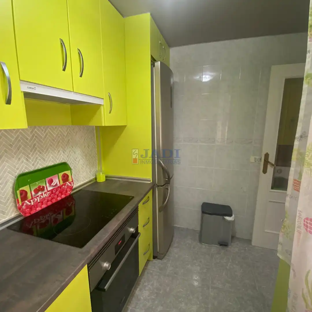 Kitchen of Flat for sale in Valdepeñas  with Air Conditioner, Heating and Terrace