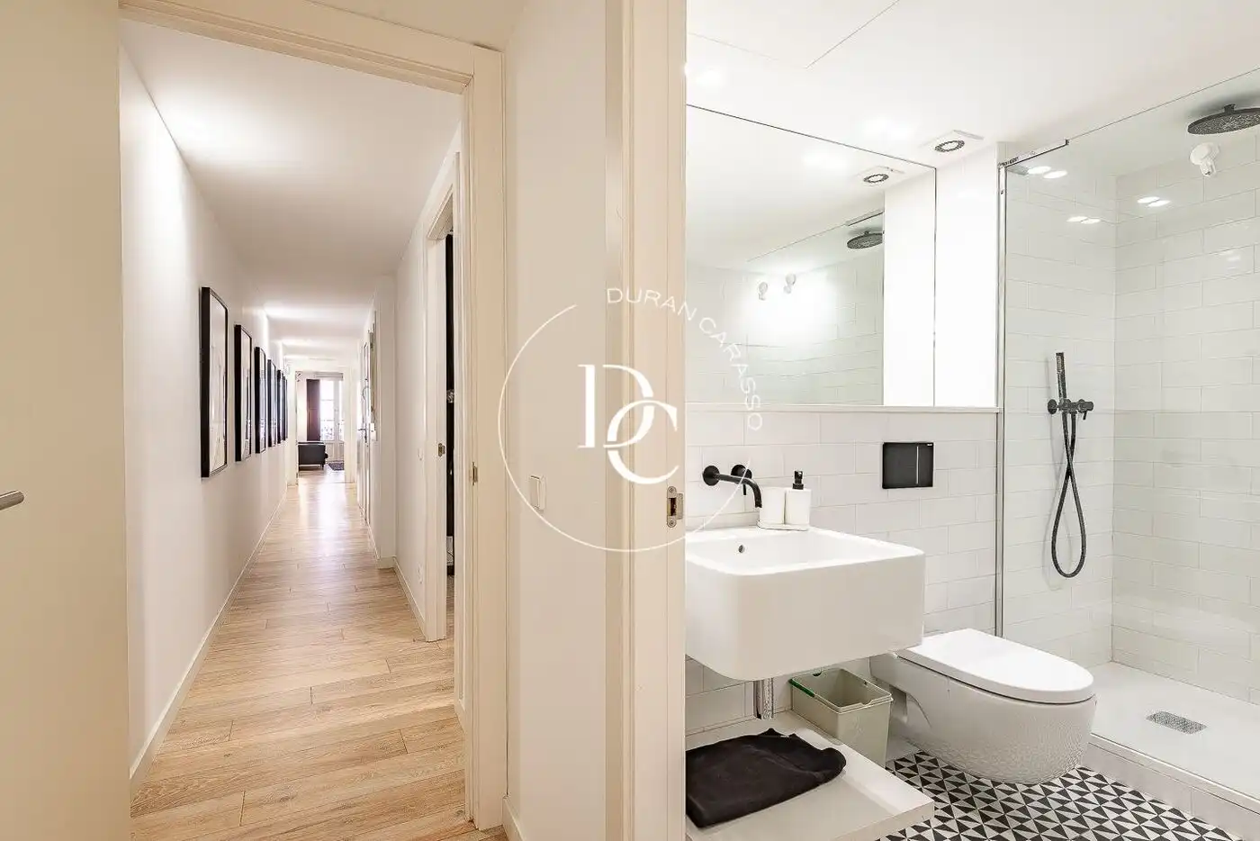 Ático con terraza en venta en Carrer dels Escudellers, imagen 14