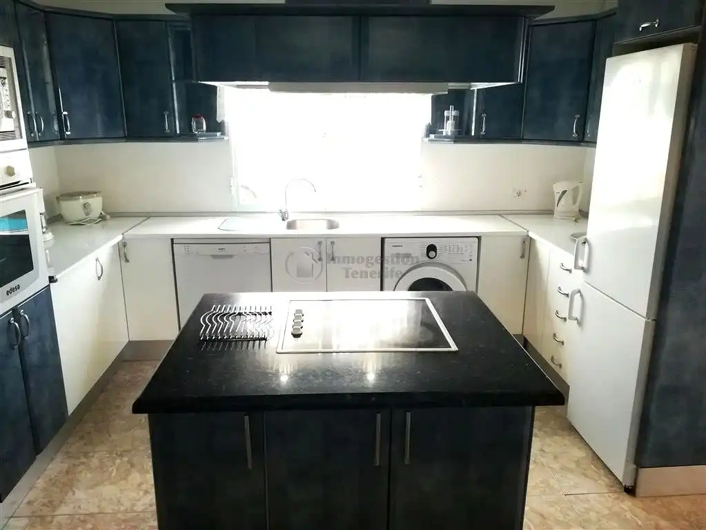 Cocina de Casa o chalet en venta en Arona con Aire acondicionado, Terraza y Amueblado