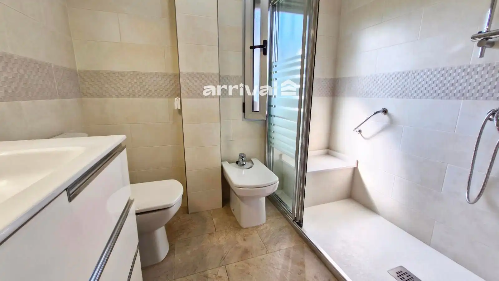 Baño de Casa o chalet en venta en Paterna con Aire acondicionado, Jardín privado y Terraza