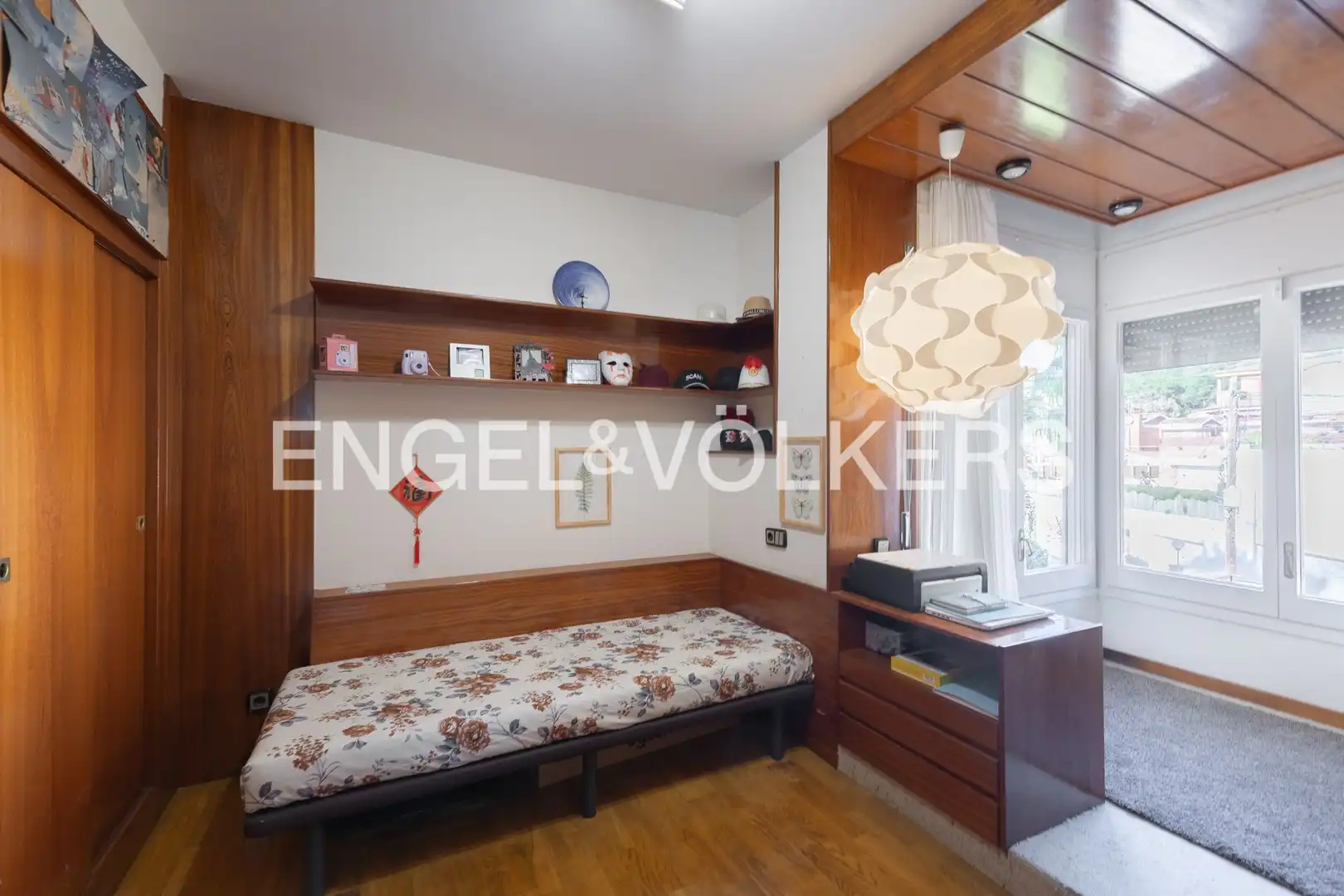 Habitación de Casa o chalet en venta en Sant Just Desvern con Aire acondicionado, Calefacción y Jardín privado