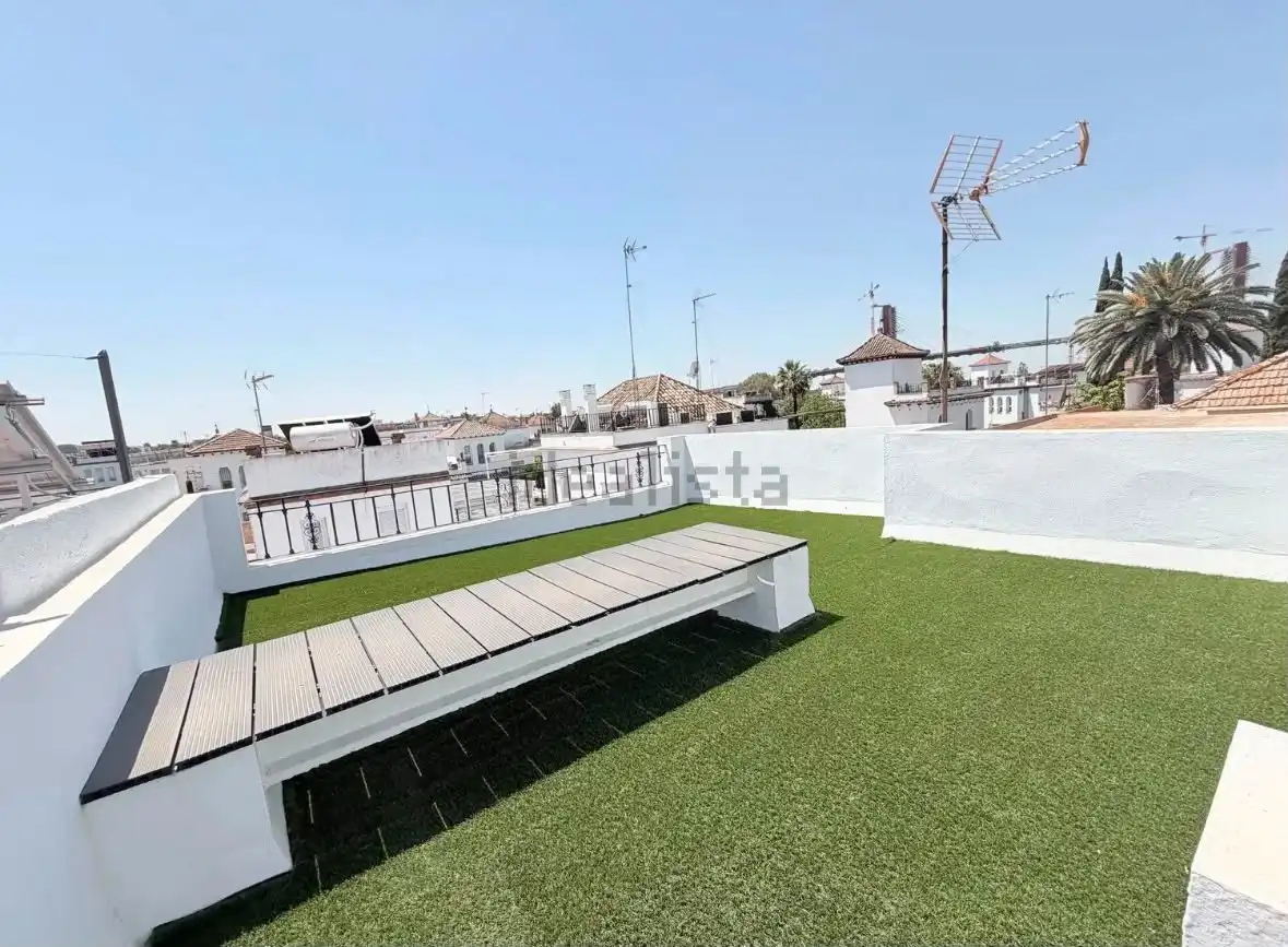 Terrace of Houses for sale in Sevilla  with Air Conditioner, Private garden and Terrace