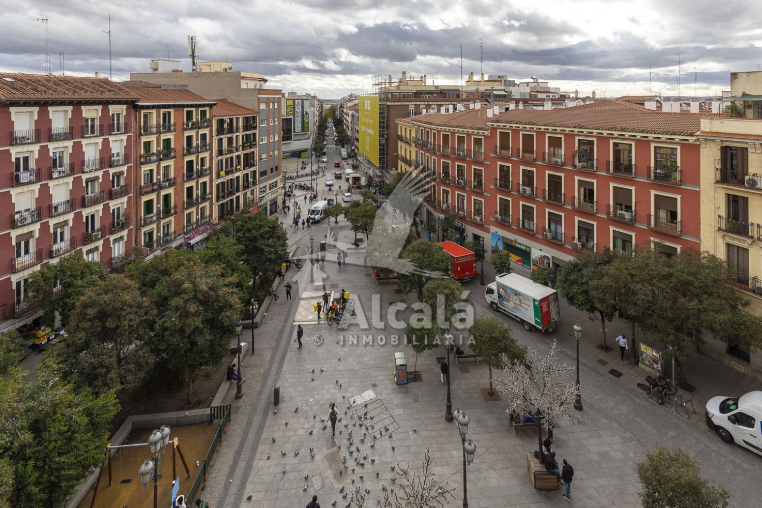 Exterior view of Flat for sale in  Madrid Capital  with Air Conditioner, Heating and Storage room