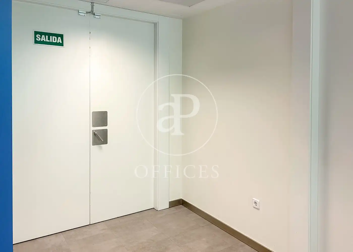 Office for rent in Madrid  with Air Conditioner and Heating