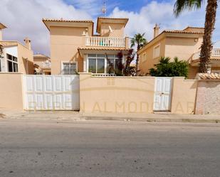 Exterior view of House or chalet for sale in Orihuela