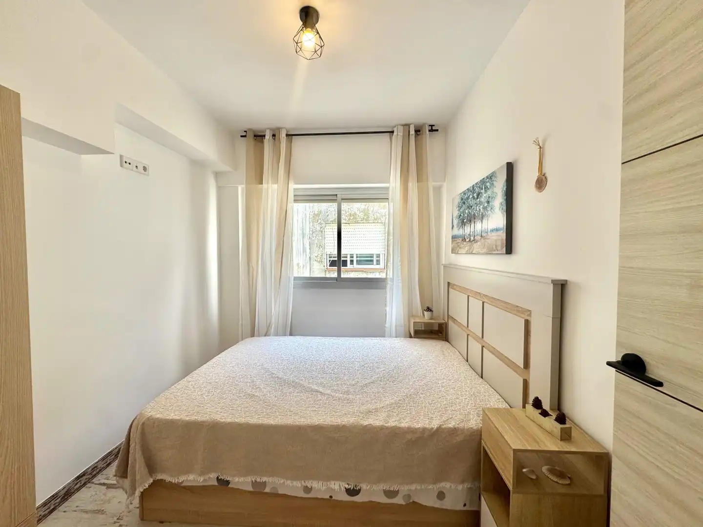 Schlafzimmer von Wohnung zum Verkauf in Gandia mit Klimaanlage, Abstellraum und Balkon
