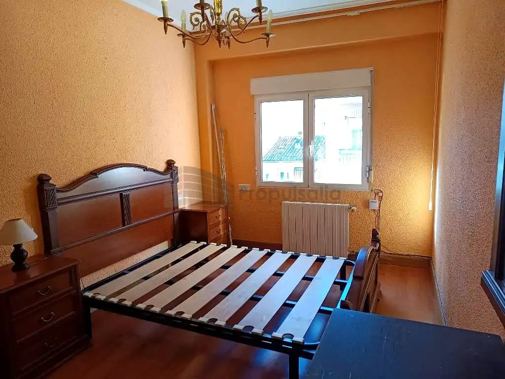 Flat for sale in De Oriente, Barrio de Delicias
