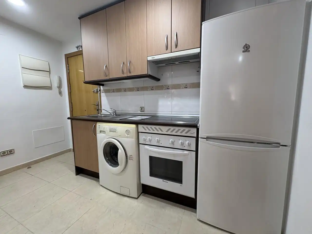 Ground floor for rent in Calle Portal de Belén, Yuncos