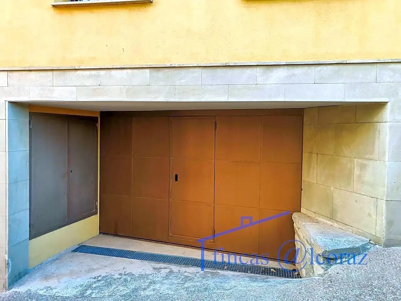 Piso en venta en Agüero con Calefacción, Terraza y Trastero