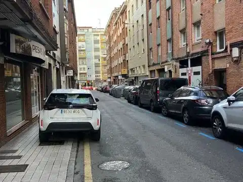 Parkplatz von Lagerraum zum Verkauf in Gijón 
