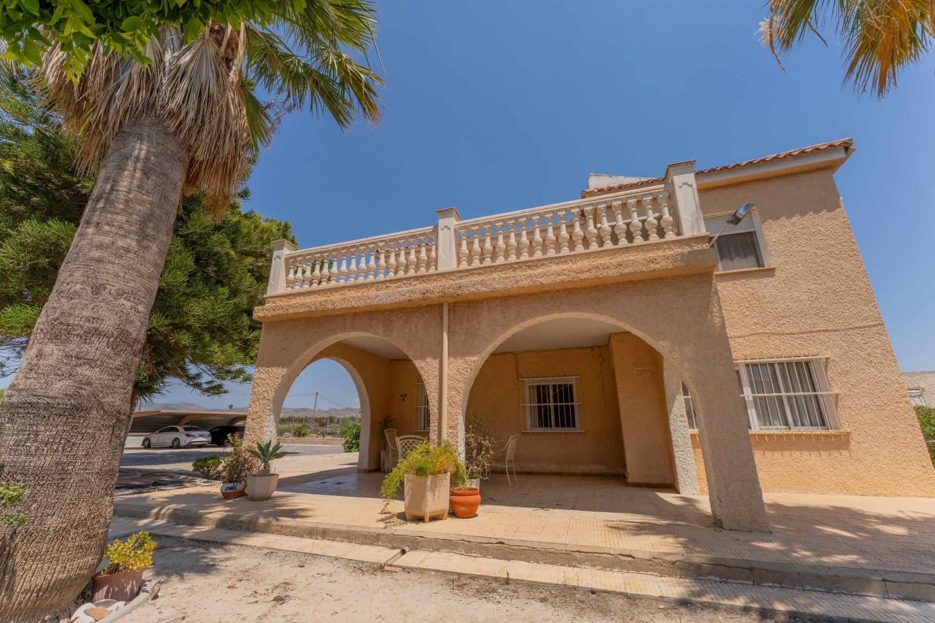Vista exterior de Casa o xalet en venda en Elche / Elx