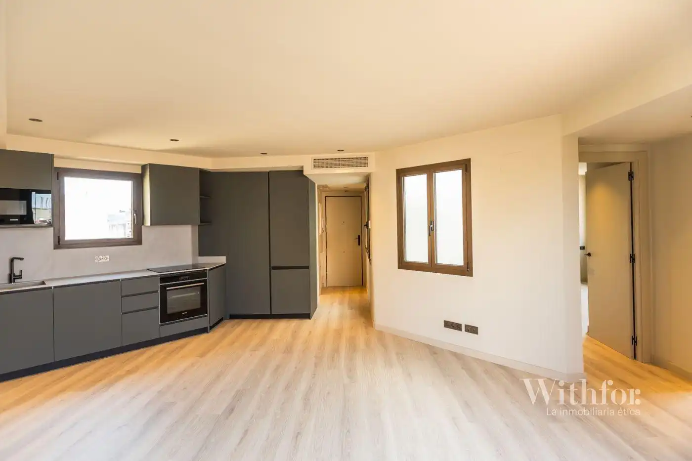 Penthouse mit Aufzug zum Verkauf in Eixample