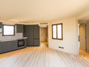 Penthouse mit Aufzug zum Verkauf in Eixample