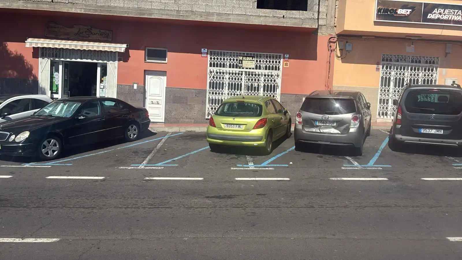 Parking de Local de alquiler en San Miguel de Abona