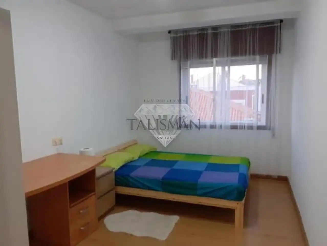Habitación de Piso en venta en Vilagarcía de Arousa con Trastero, Amueblado y Balcón