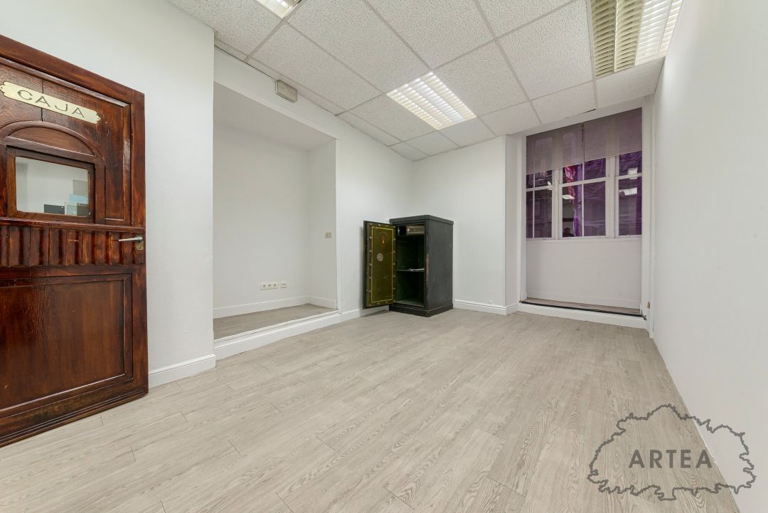 Office for sale in Bilbao   with Heating