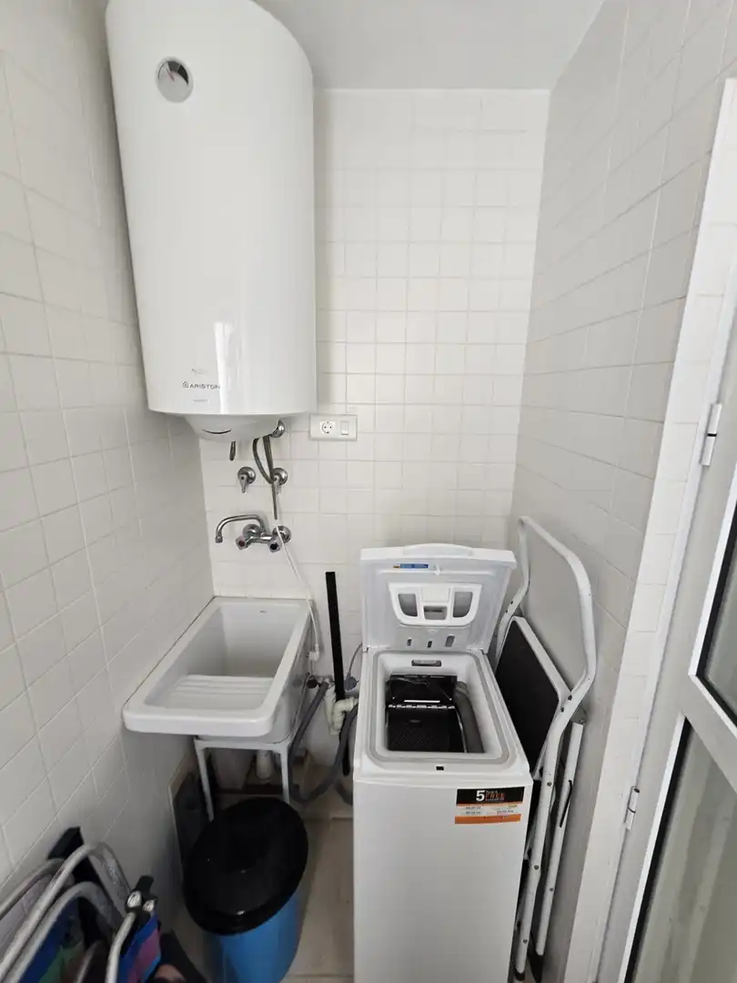 Bany de Apartament en venda en Torrevieja amb Aire condicionat
