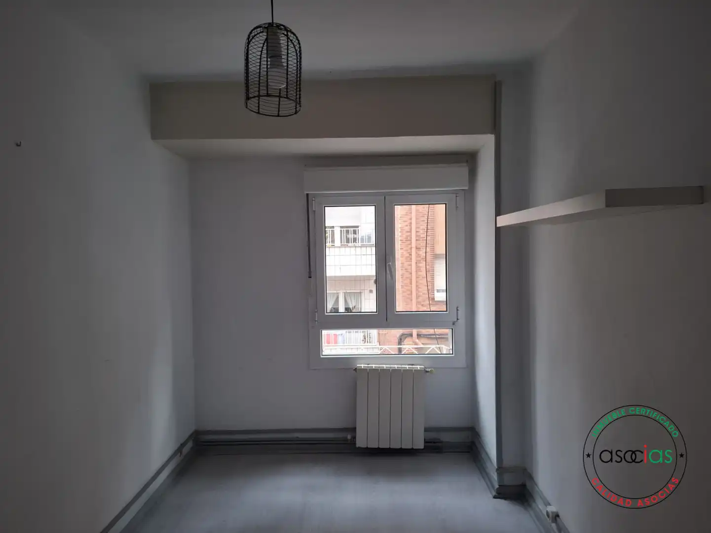 Habitación de Piso en venta en Gijón  con Calefacción