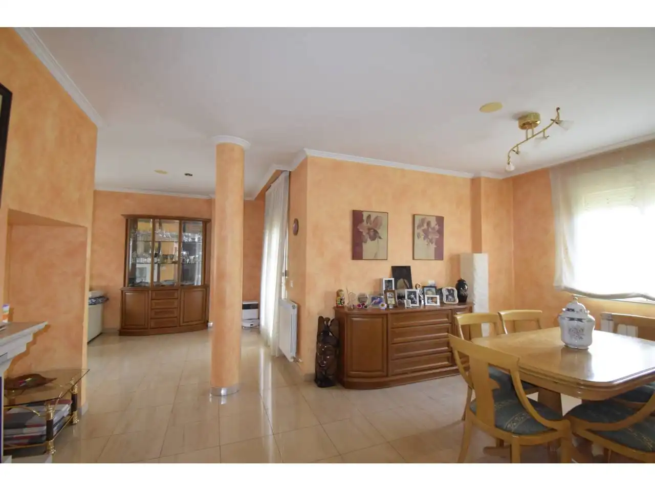 Casa o xalet en venda en León Capital  amb Calefacció, Parquet i Terrassa