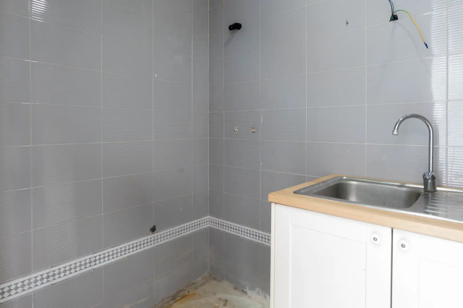 Baño de Local de alquiler en Málaga con Aire acondicionado