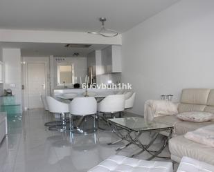 Living room of Apartment for sale in Estepona  with Air Conditioner, Terrace and Furnished