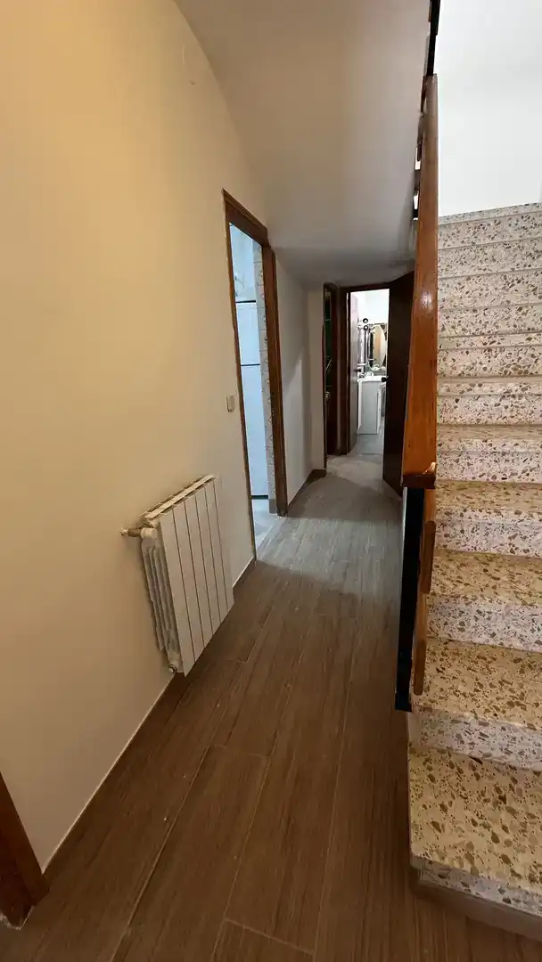 Casa adosada en venda en Cerezo de Abajo amb Parquet