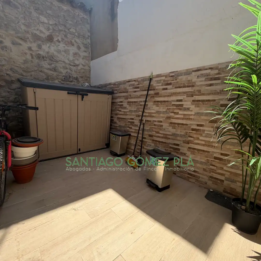 Terrassa de Casa o xalet en venda en Sagunto / Sagunt amb Terrassa, Traster i Moblat