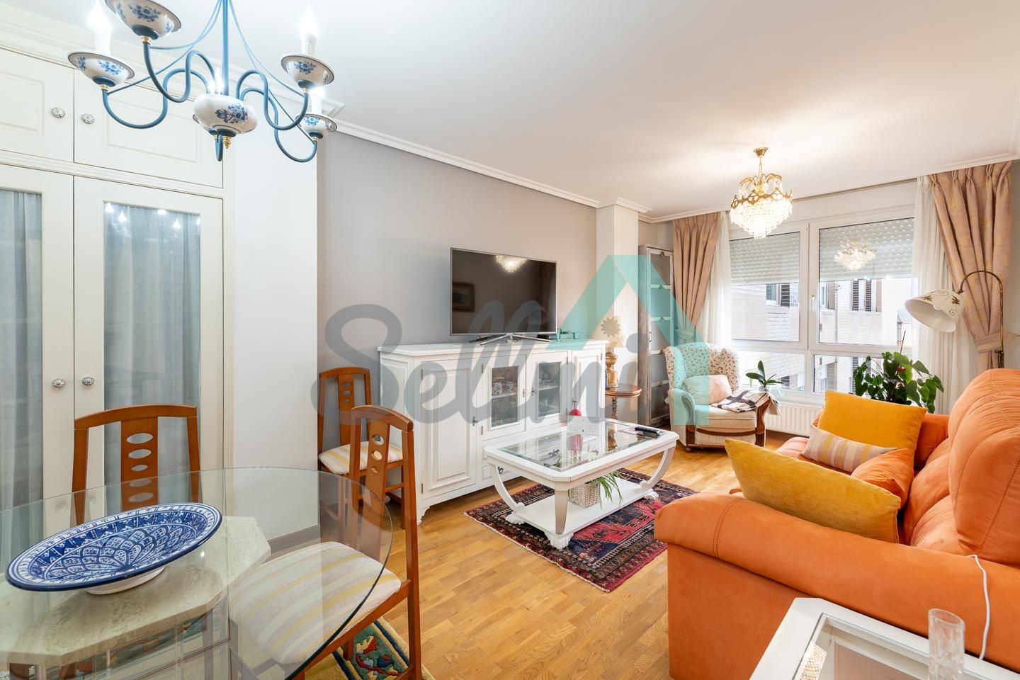 Exterior view of Flat for sale in Avilés  with Heating, Parquet flooring and Storage room