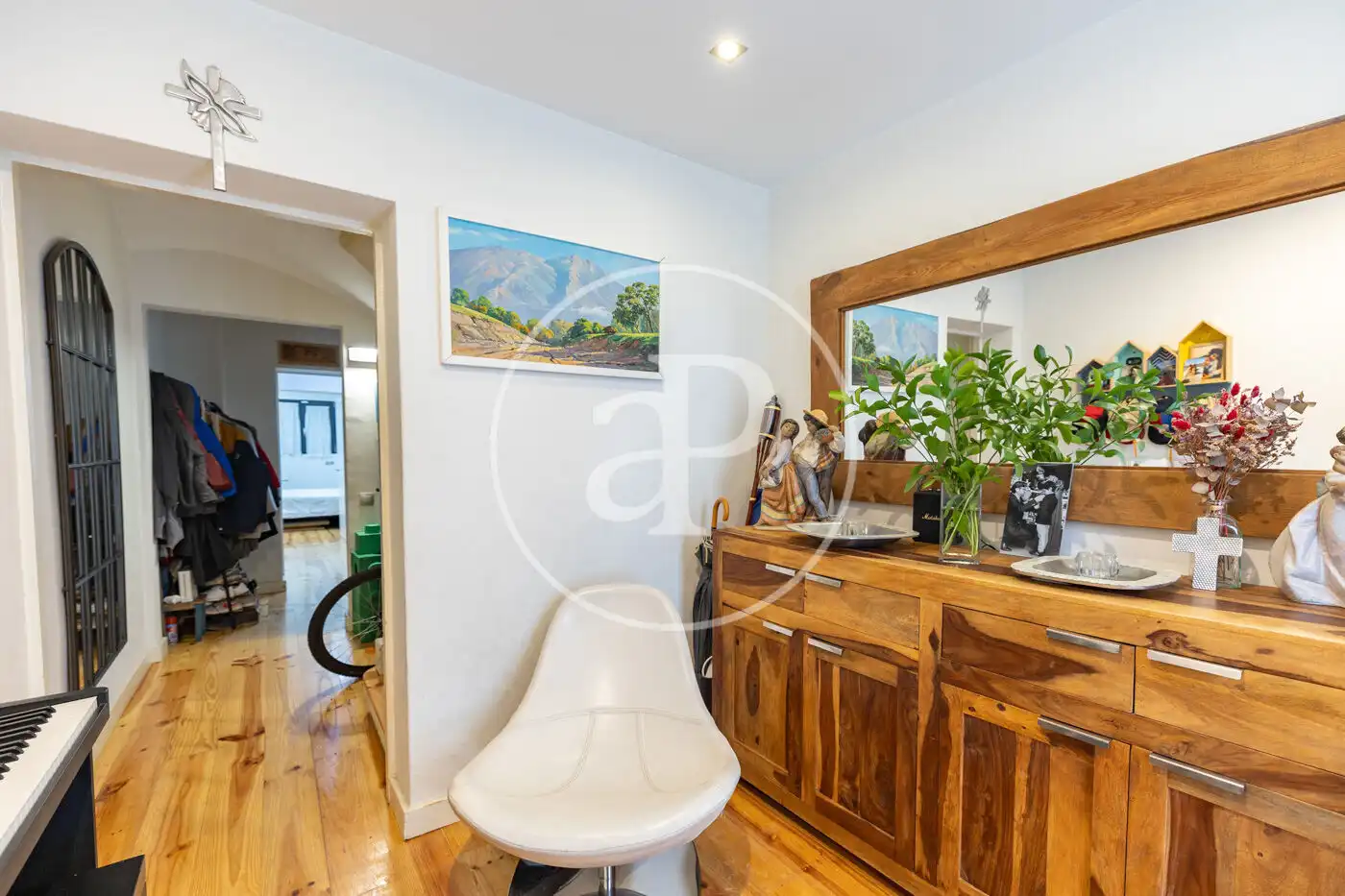 Flat for sale in Barcelona  with Air Conditioner and Heating