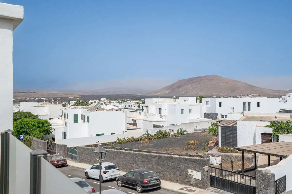 Exterior view of Duplexes for sale in Teguise
